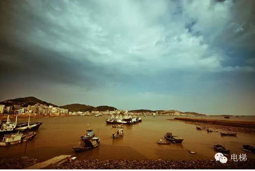 西尼電梯閃耀福建：助力寧德三沙天騰廣場項目